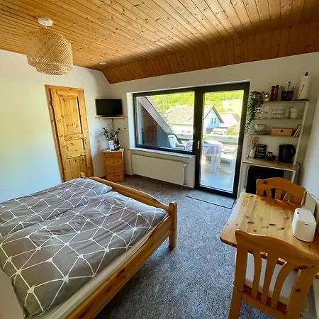 Haus Mindermann * Bruttig-Fankel